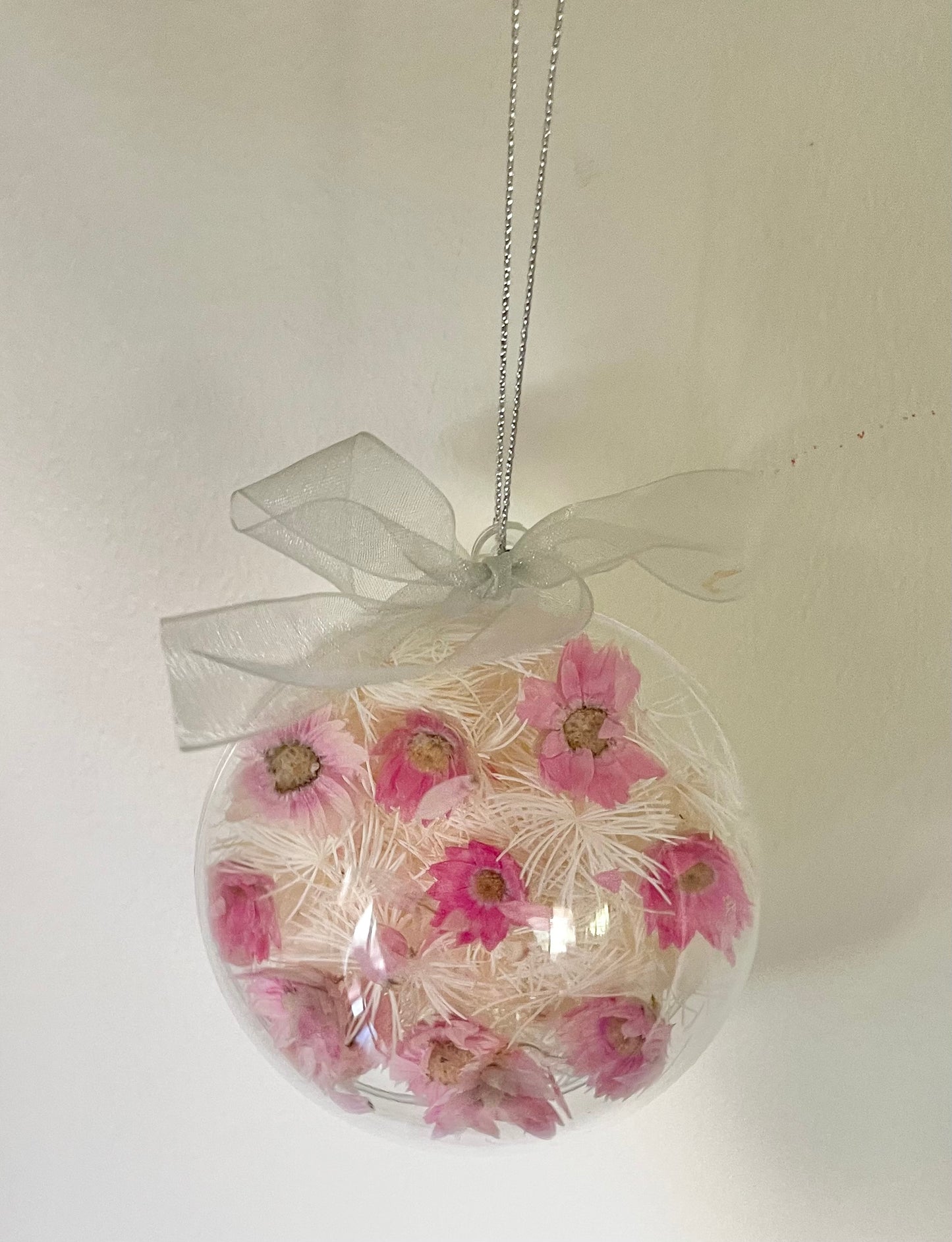 Bauble 8cm Pink Daisy