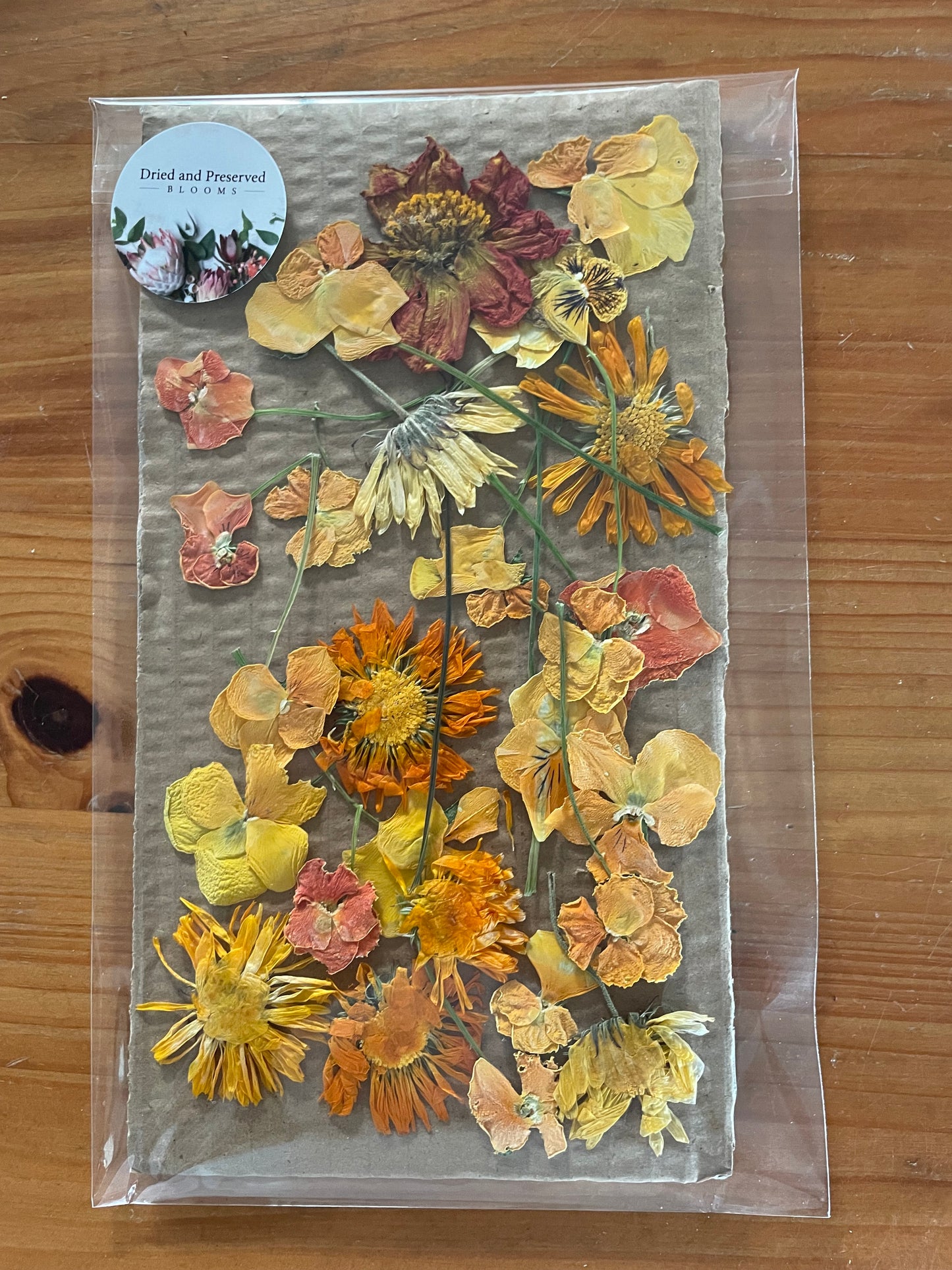 Pressed Flower Pack orange & yellow