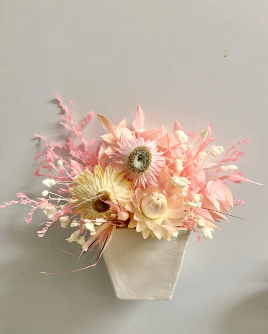 Fridge Magnet~Baby Pink