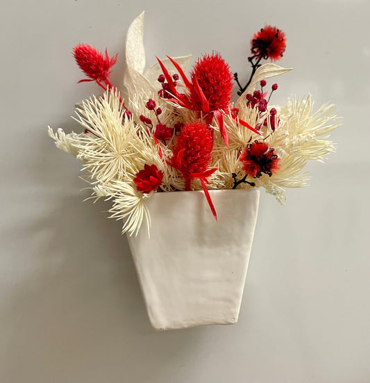 Fridge Magnet~Red Seaholly