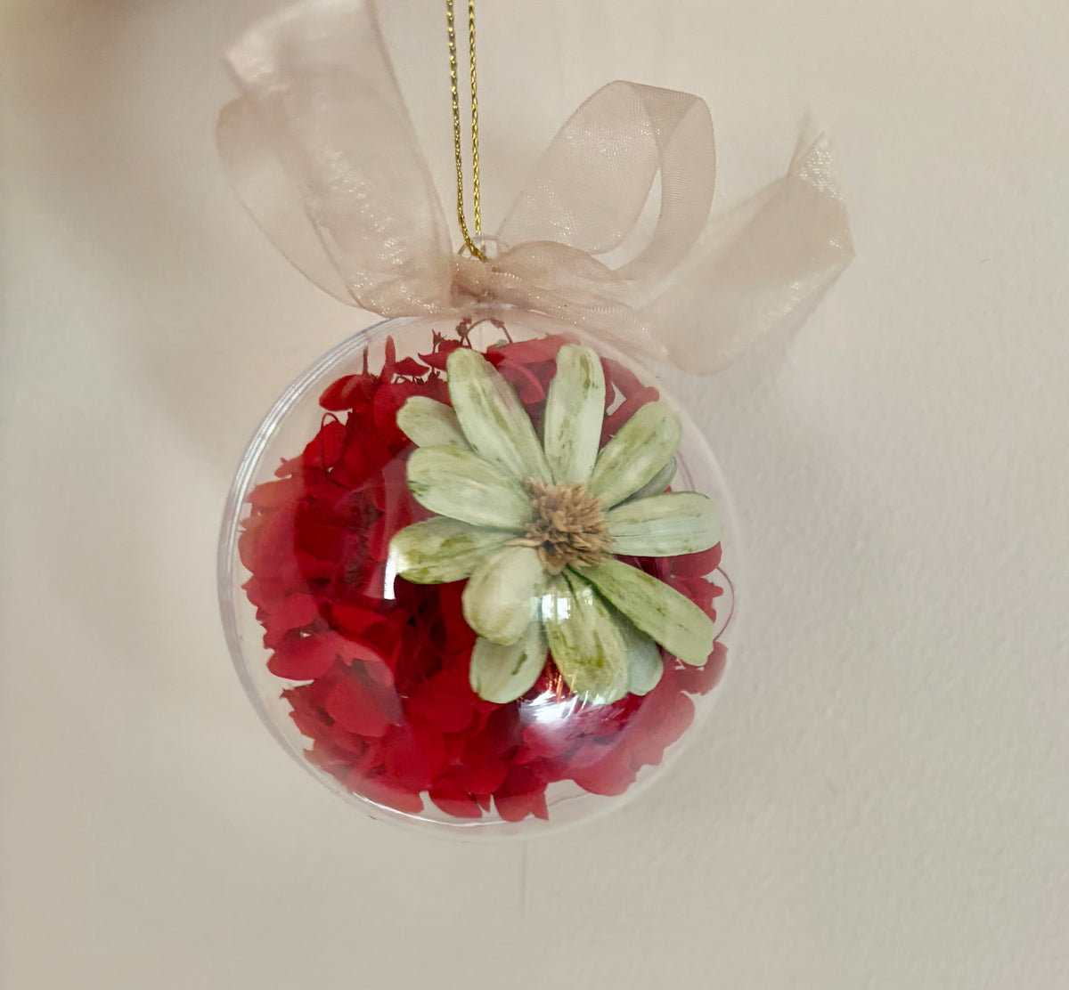Bauble 8cm~ Red Daisy