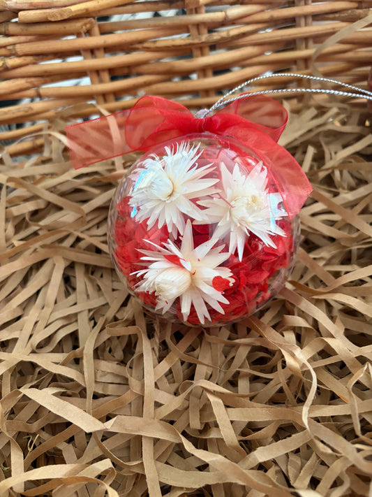 Bauble 8cm~Red/White