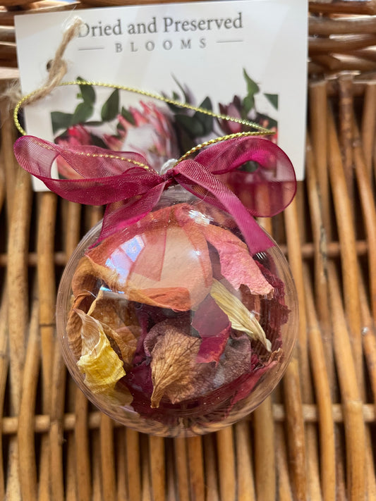 Bauble ~ Rose petal~ 6cm