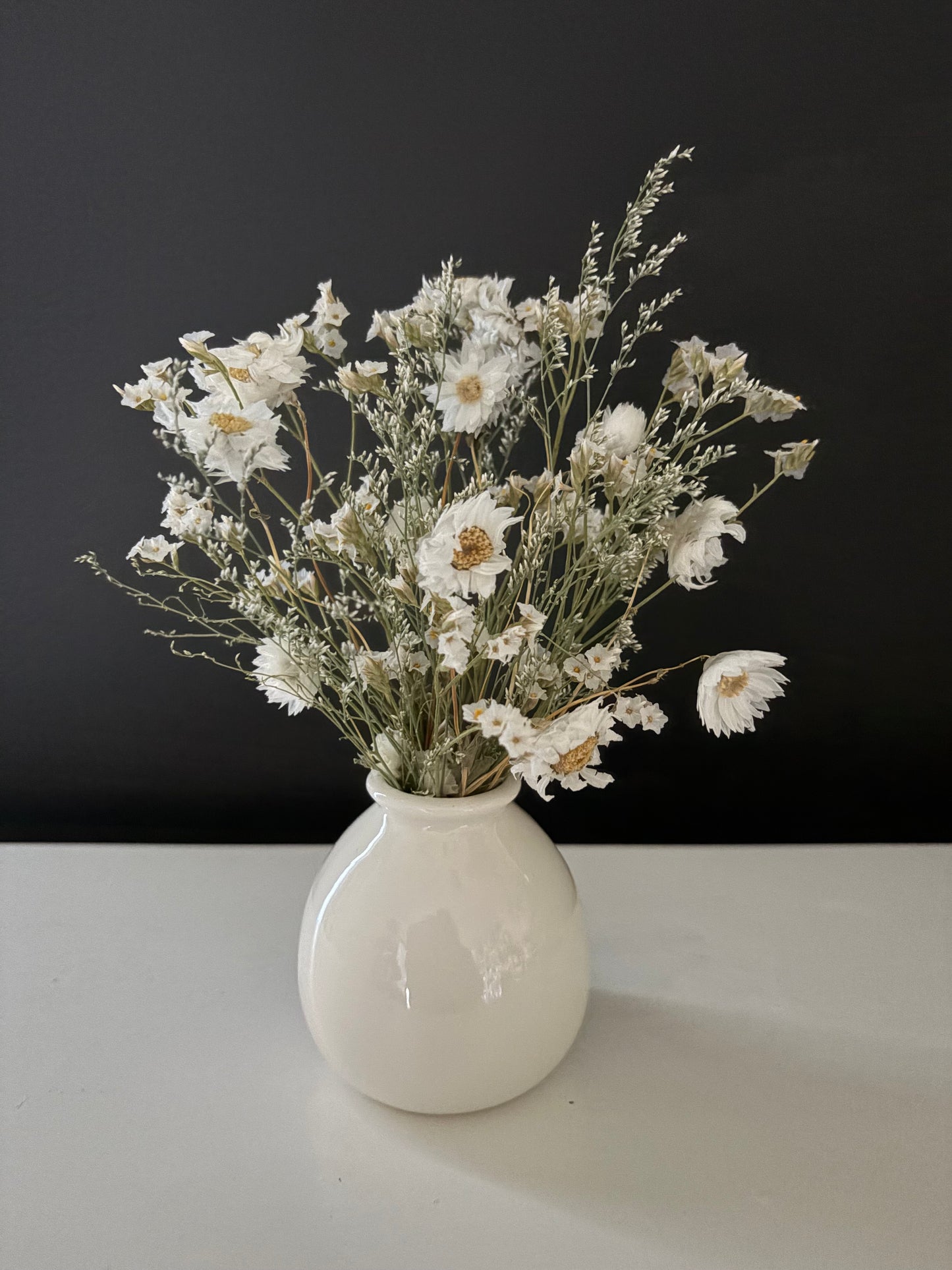 Daisy (white)