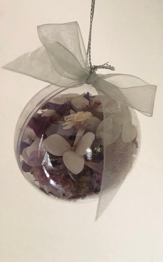 Christmas Bauble 6cm purple petal mix