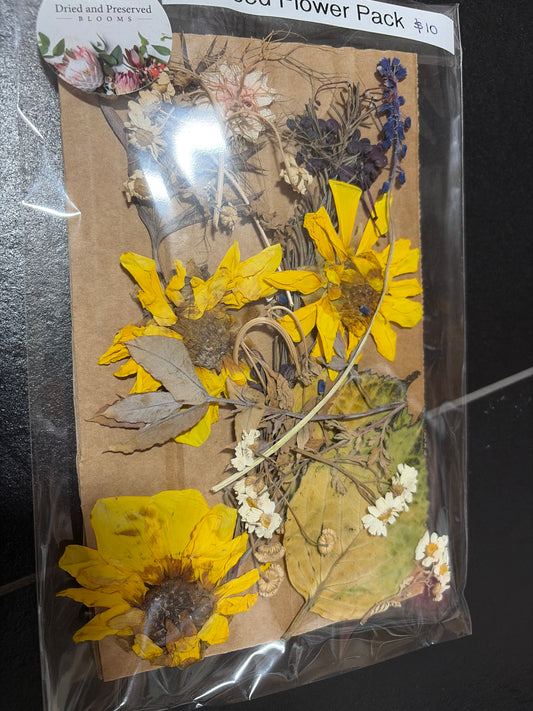 Pressed Flower Pack Mixed with Dahlia
