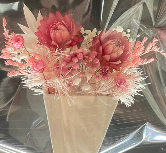 Fridge Magnet pink strawflower buds