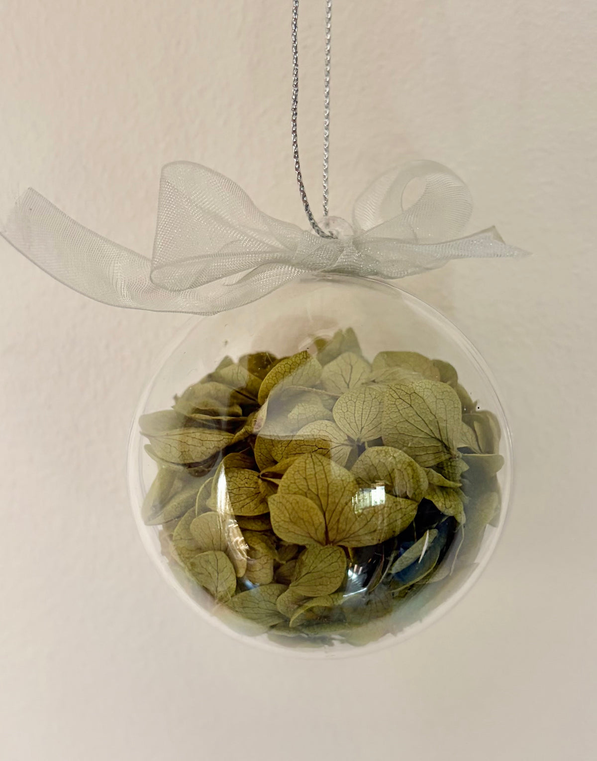 Bauble 6cm ~Olive Green