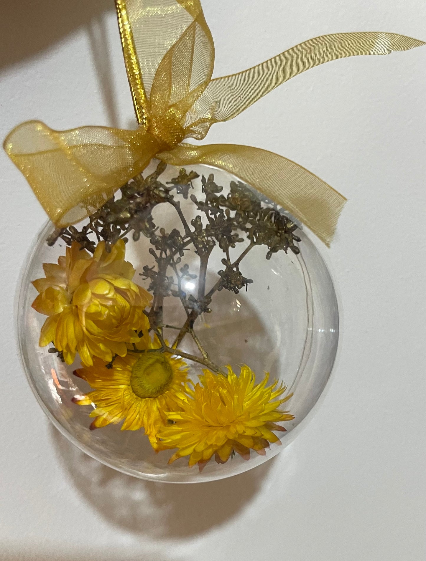 Bauble ~ Antique Gold ~ 8cm