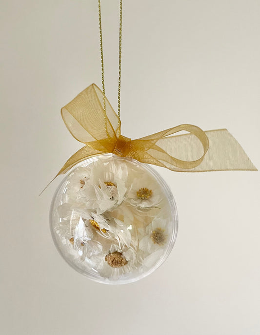 Bauble 6cm white Daisy