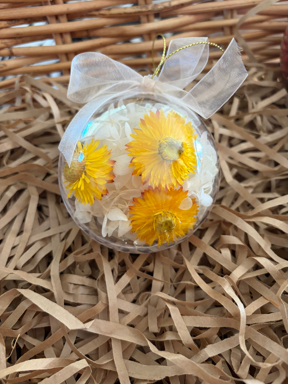 Bauble 8cm~white/gold