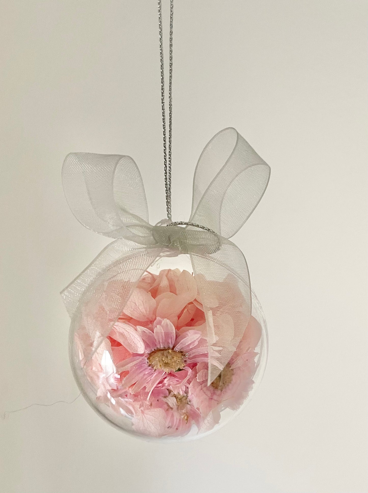 Bauble 6cm Pink Daisy